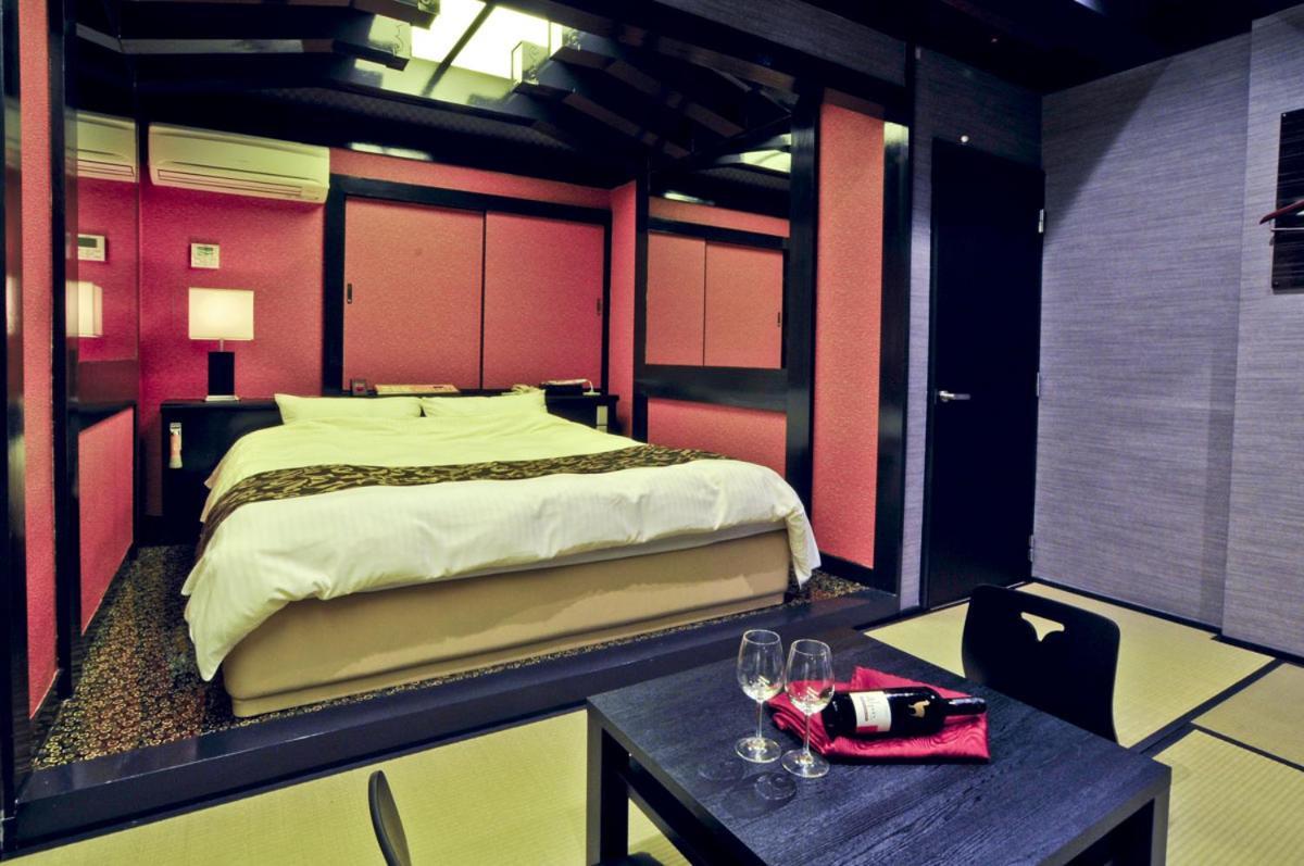 Hotel Sakura-Saku (Adults Only) Kasuga Εξωτερικό φωτογραφία